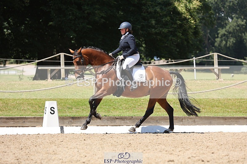 240719-124128-01774 - 105-Carly_Moore-Taylors_Park_De'_Debutant