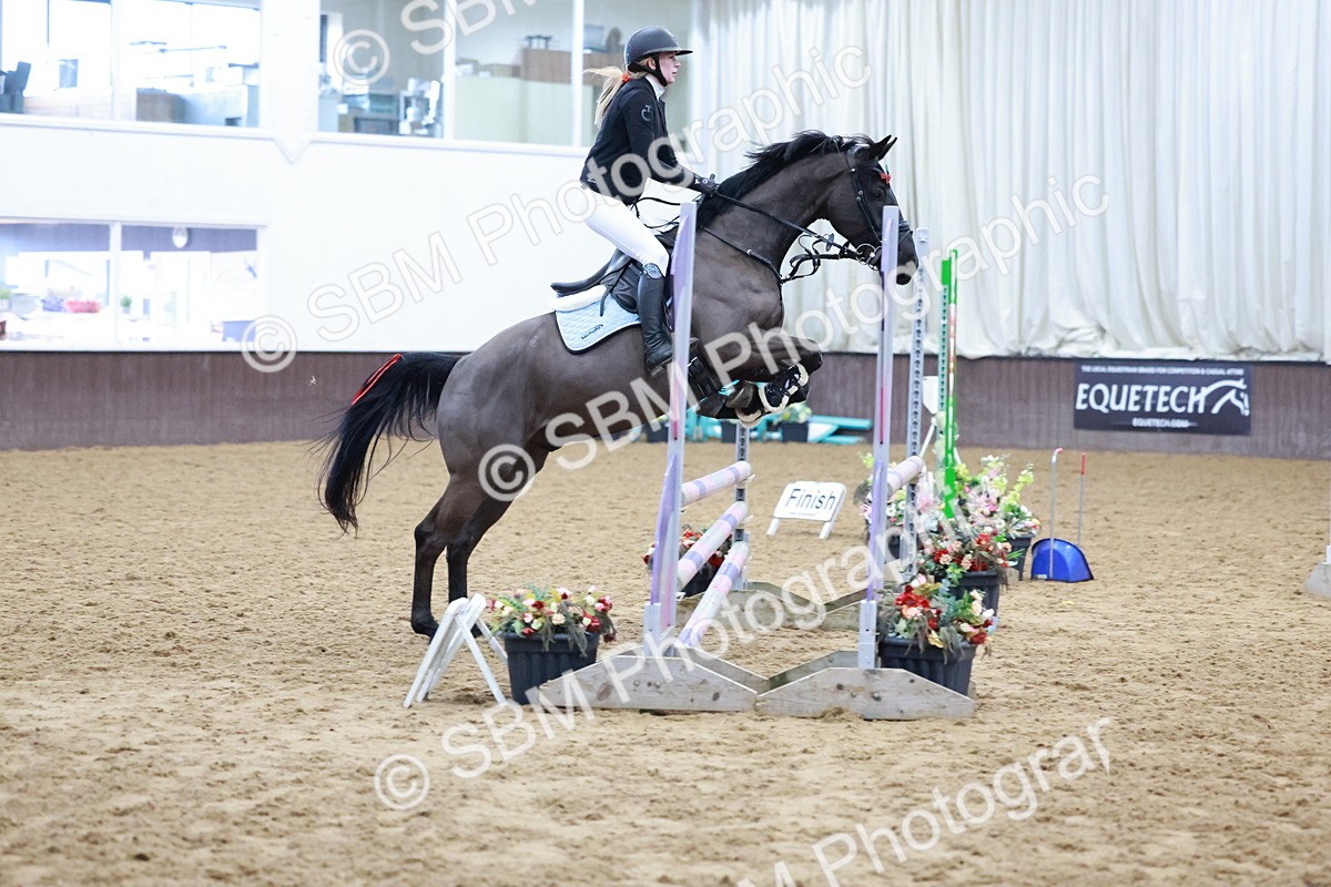 SBM_002805 - Class 9 - Equissage Pulse Senior BritiNovice/ 90cm Open