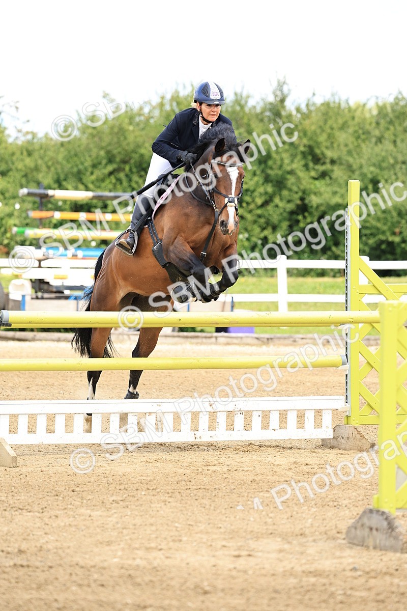 SBM_003868 - Class 10 - Senior 1.05m Open
