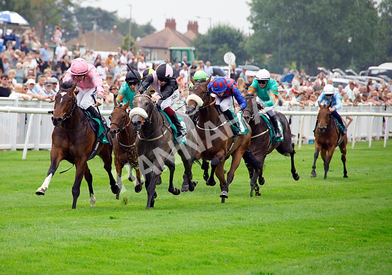 250725-Race 2-Go Victor-87937 - Race 2