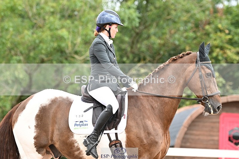 240817A-110014-07252 - 132-Nicky.Turriff-Witchcombe.Music.Man