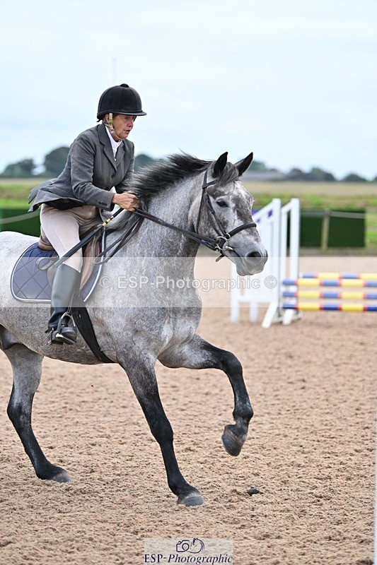 240813-170851-00395 - Classes 3A&B & 4 70cm