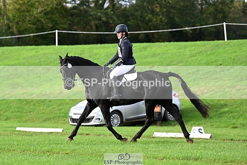 241025-100624-05947 - 447-Annastasia.Cross-KENNDALE