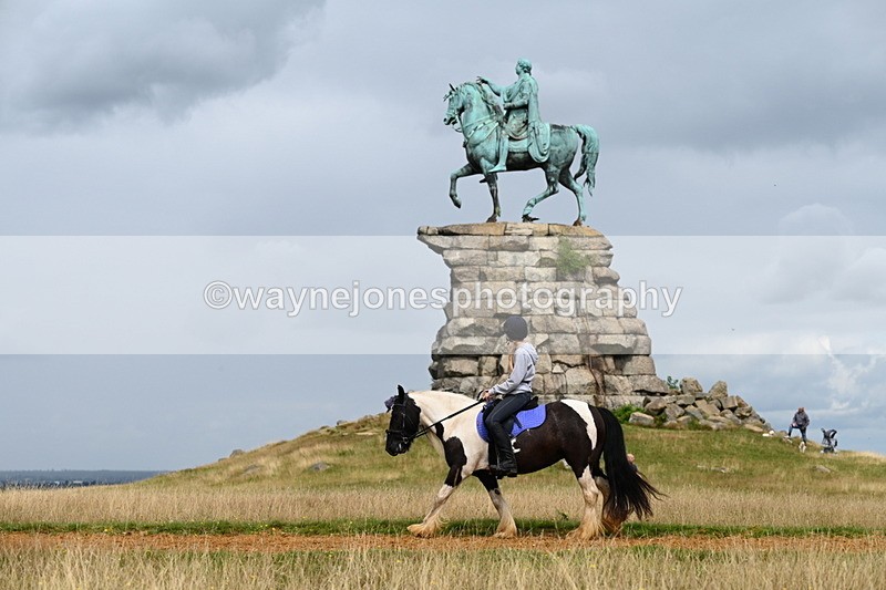 DSC_8016 - Time at Statue 13:16 to 13:52