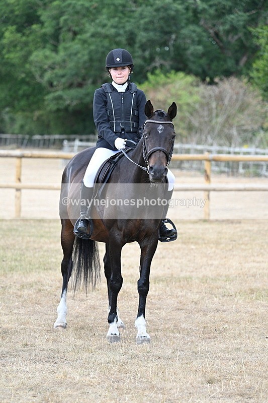 WJ7_1448 - Class 8 Ridden Veterans