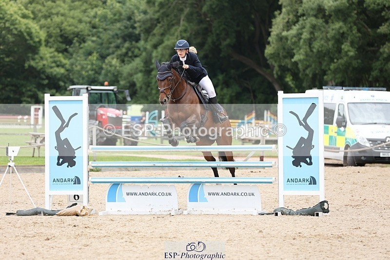 240711-125714-27398 - Cls 122 1.10m Amateur Quali