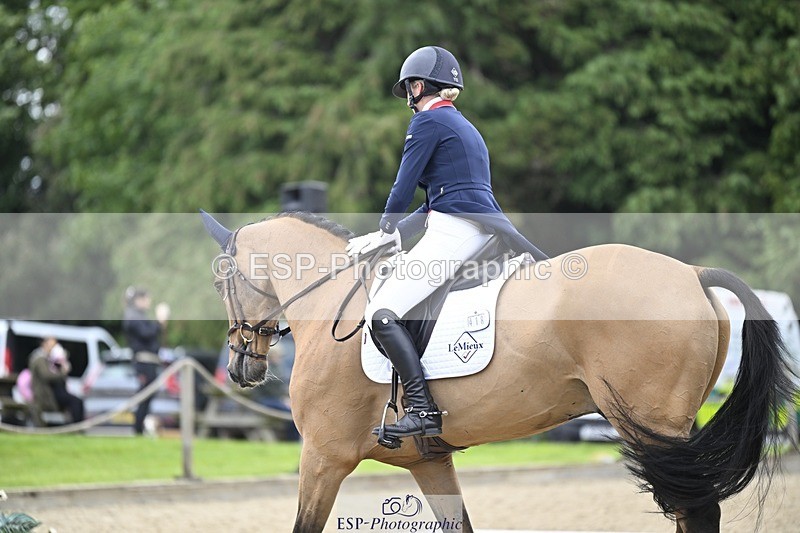 000101-200629-04063 - 418-REHY_DJ-Yasmin_Ingham