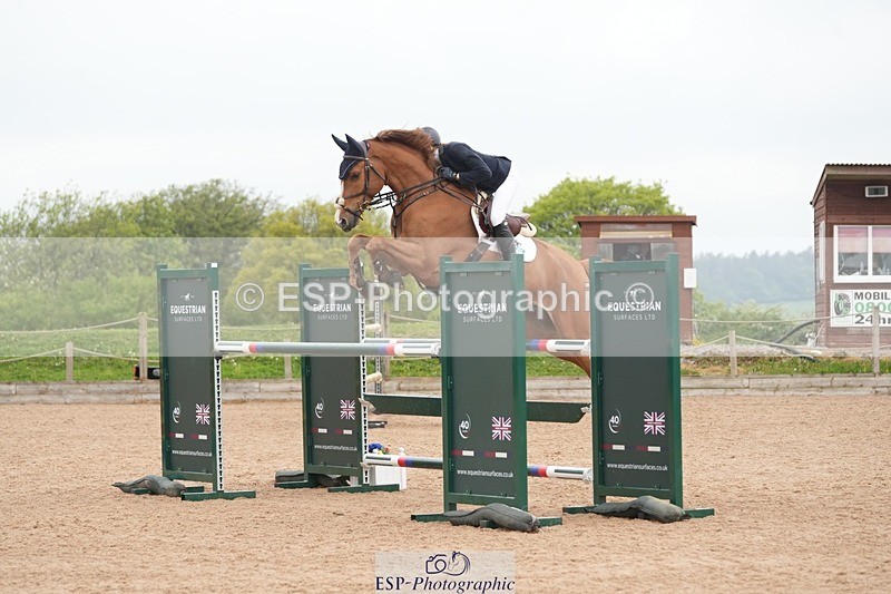 260508-091647-04561 - Cls 12 Snr Foxhunter