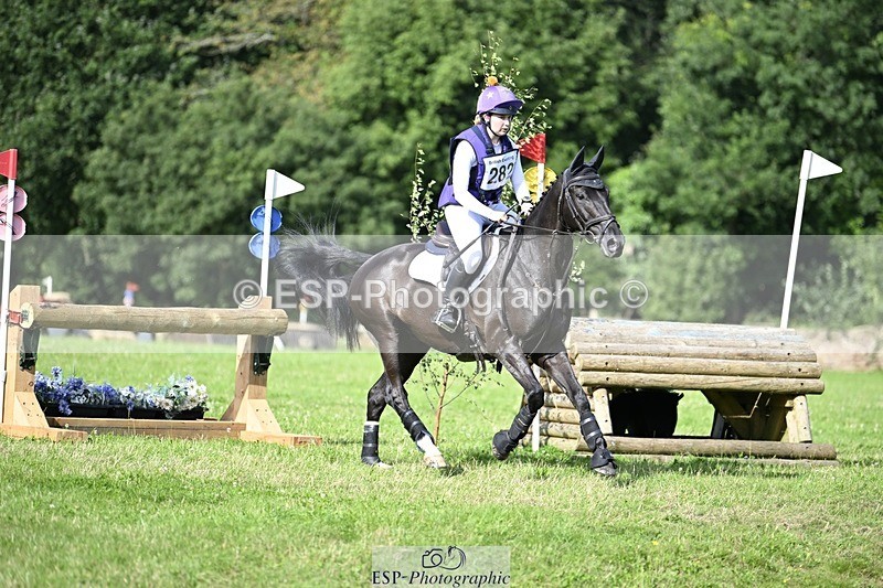 240803-165039-10107 - 282-Emily_Bailey-COFFEE_IJS