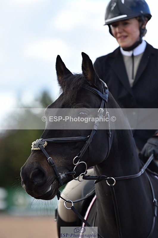 231014A-145430-05377 - Cls 15 1.05m Amateur Q 2nd R