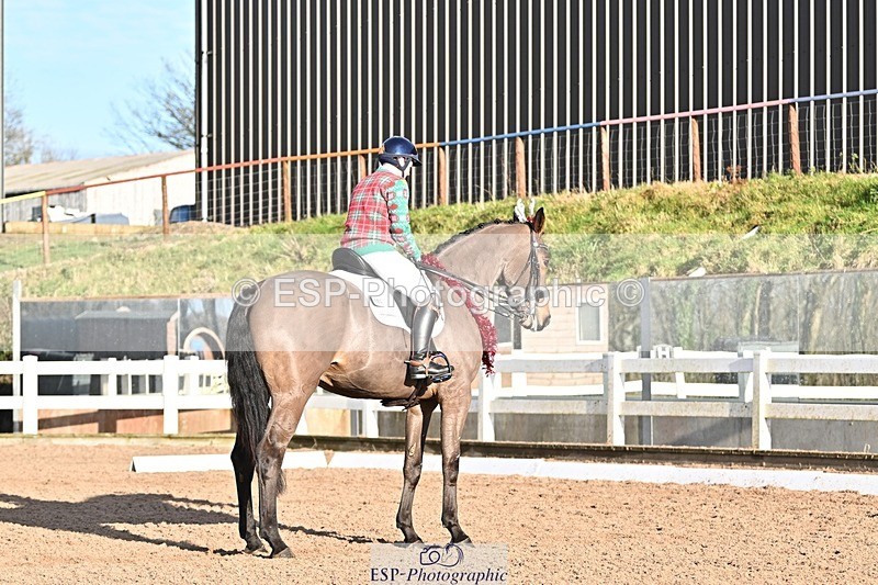 241214-124528-01702 - 106-Tyler.Bradshaw-Mexx