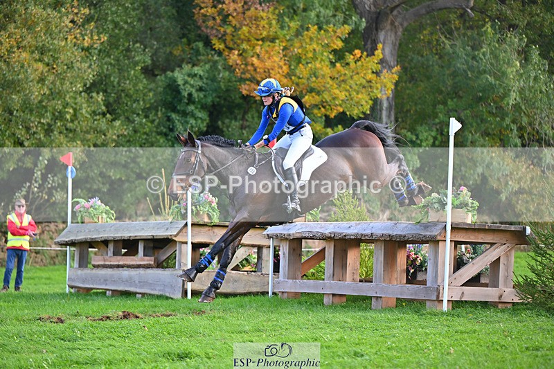 241025-133320-08868 - 158-Harriet.Beeby.Wynn-SHANNONDALE.COURAGE