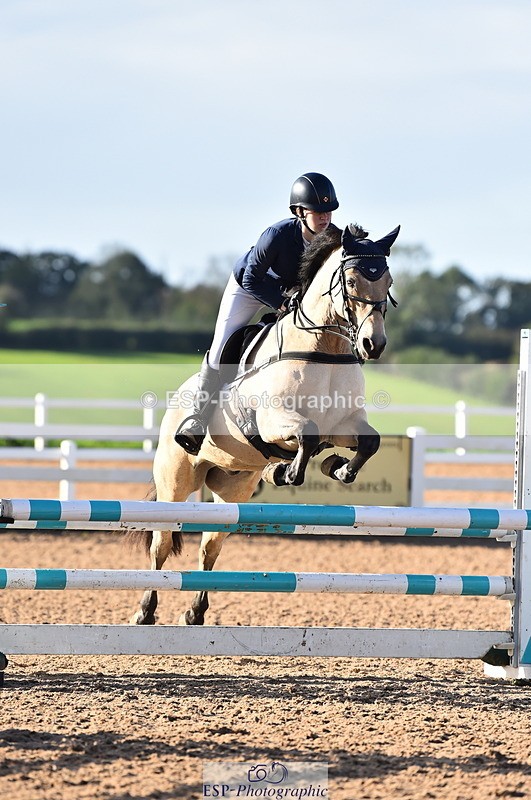 231014A-100046-03814 - Cls 12 British Novice & 90cm Open