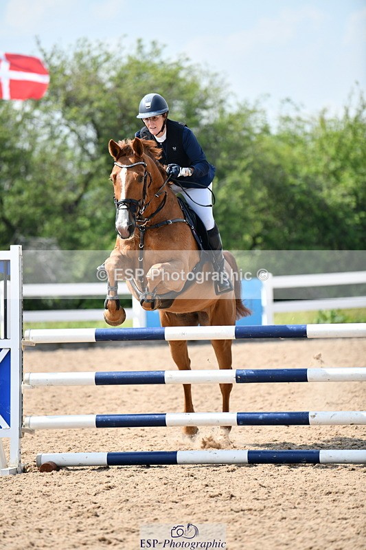 240512A-145920-19228 - Cls 43 95cm National Am Quali