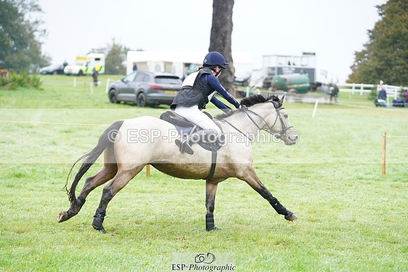 231021-111652-15454 - 661-MYSHALL.ROBBY-Poppy.Turriff-SC+XC