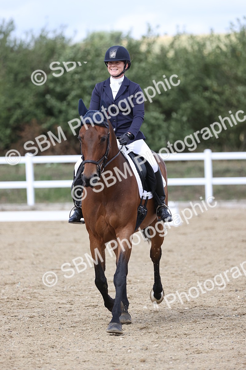 SBM_003907 - Class 9 - Novice 3 Champs