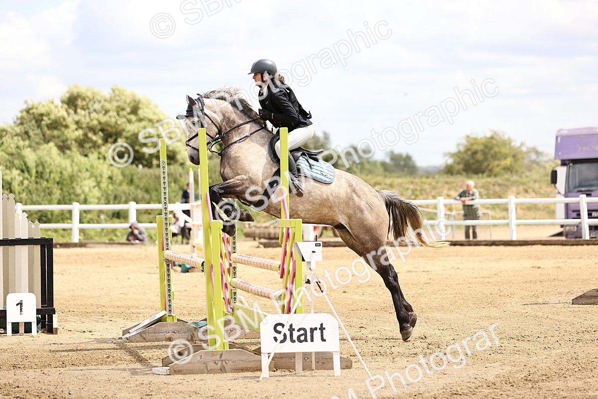 SBM_007908 - Class 3 - 90cm showjumping