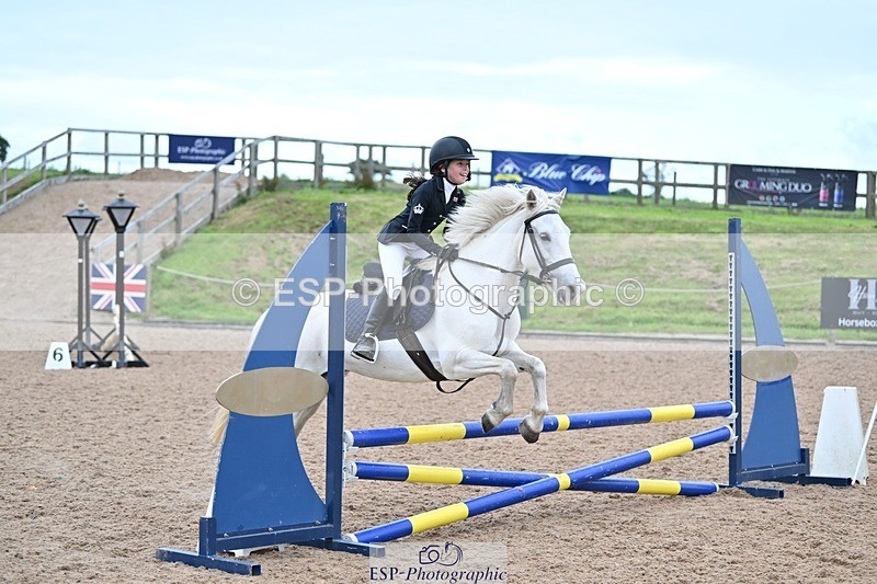 240813-172537-00462 - Classes 3A&B & 4 70cm
