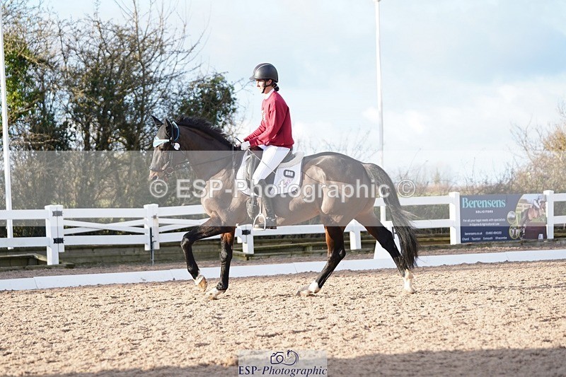 241214-150522-02087 - 132-Alys.Matravers-VORVASHILL.VERTIGO