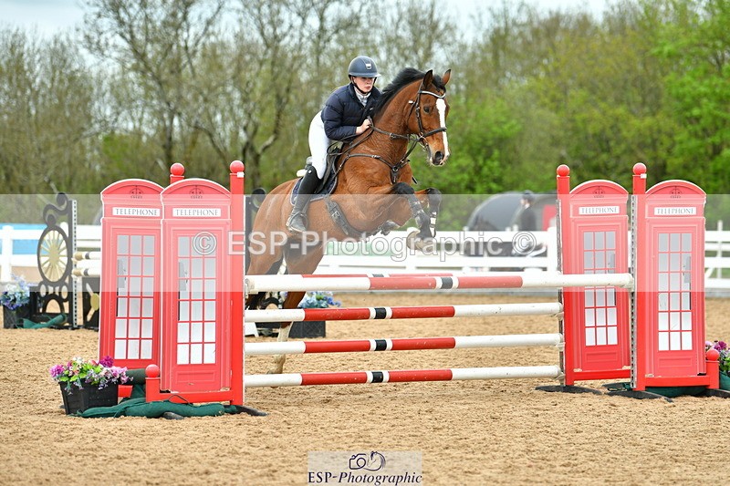 230507A-124056-07820 - Cls 42 95cm Amateur Quali