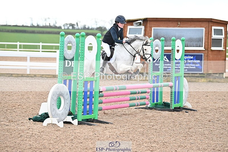 240310A-092902-01569 - Cls 1 Pony Intro 70cm