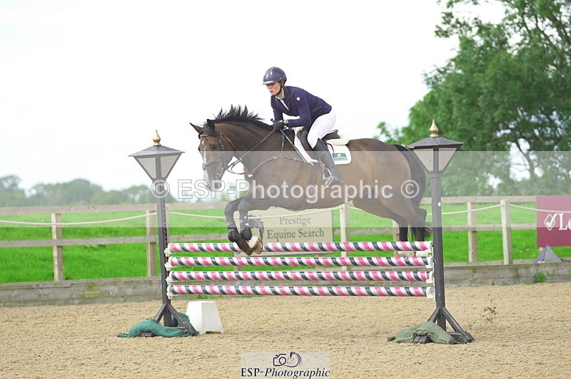 230806A-093908-00811 - Cls 12 Snr 1.05m