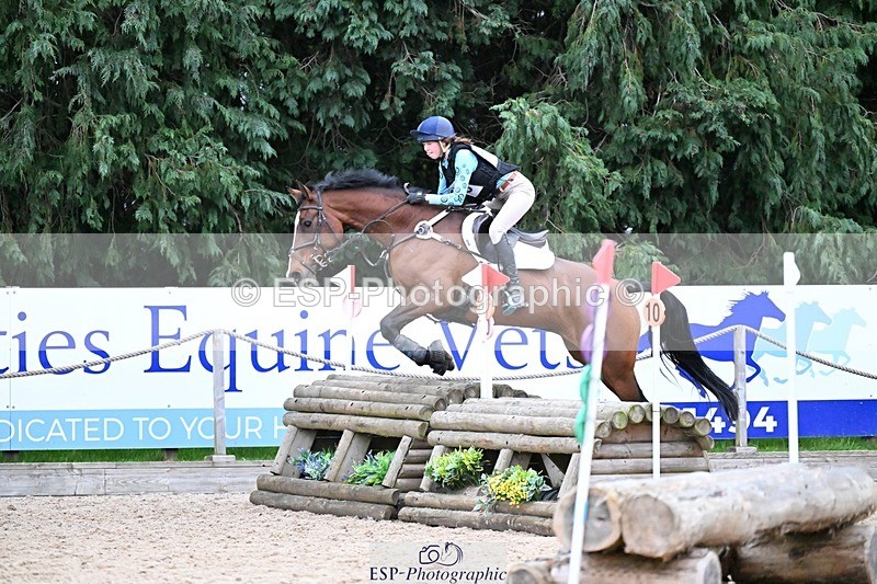 241116-154154-02296 - Cls 4 100-105cm