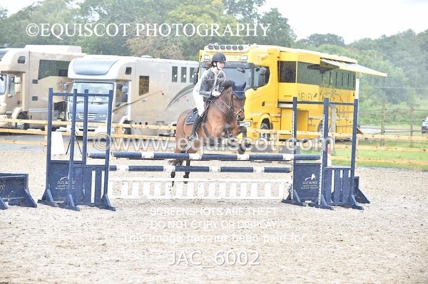 JAC_6002 - CLASS 5 SAT Pony Discovery / 90cm Open