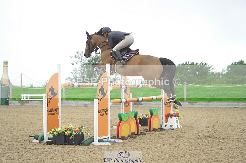 230730A-133856-10160 - Cls 27 Chard Grand Prix