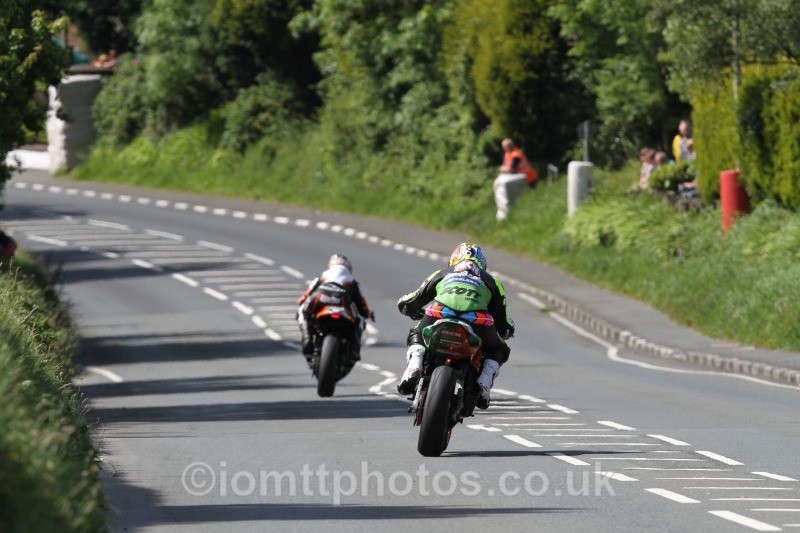 Adam Child Kawasaki / MCN/KEN URWIN RACING - Bikenation Lightweight TT