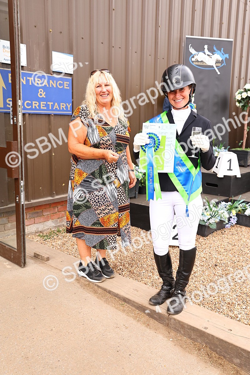 SBM_001919 - Presentations - cart