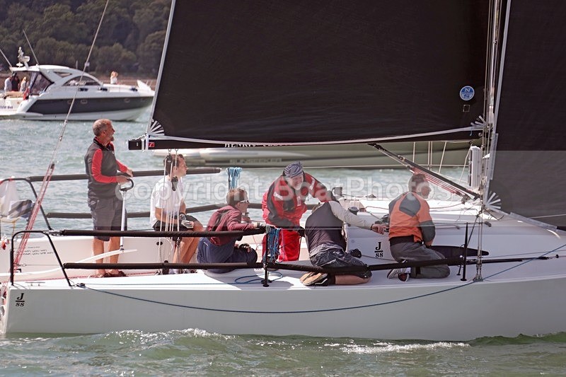 170701 RAJING BULL GBR4448L AE1I5216 - ROUND THE ISLAND 2017