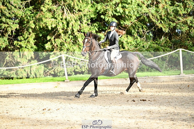 251004A-163248-02105 - Classes 10 & 11 80cm