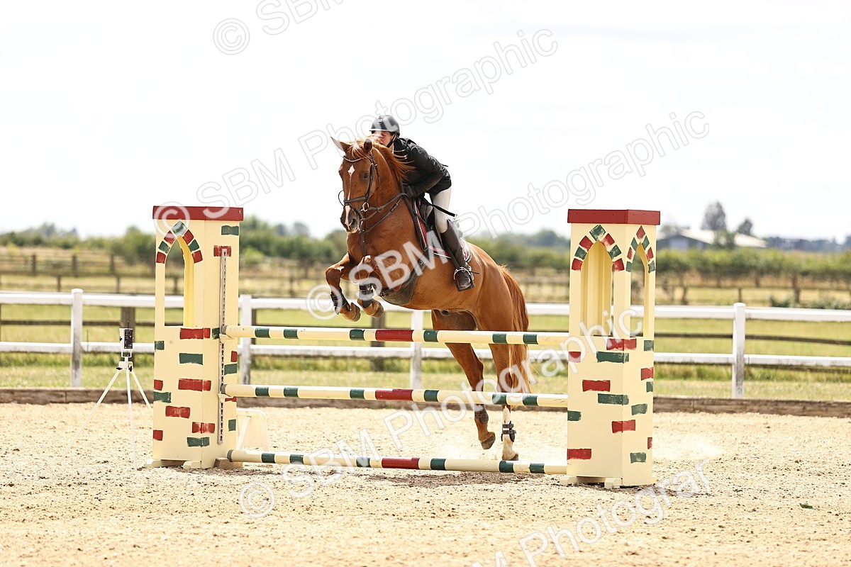 SBM_000899 - Class 5 - 1.05m Amateur Championship Qualifier