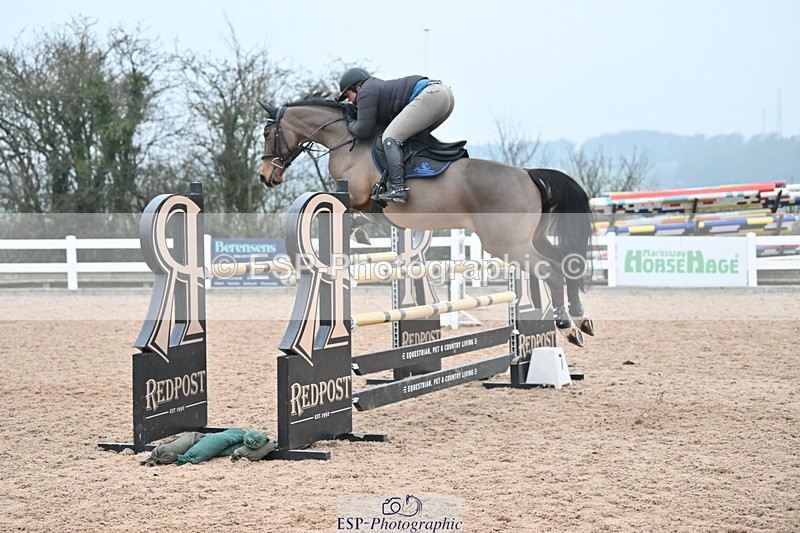 240113A-143751-02403 - Cls 13 Foxhunter and 1.20m Open