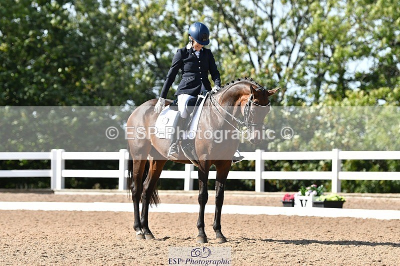 250906-153058-04320 - 114-Kate.McGeeM.Obarma