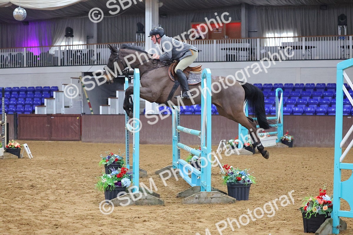 SBM_008829 - Class 22  - Senior Newcomers/ 1.10m Open - First Round (1.10m)