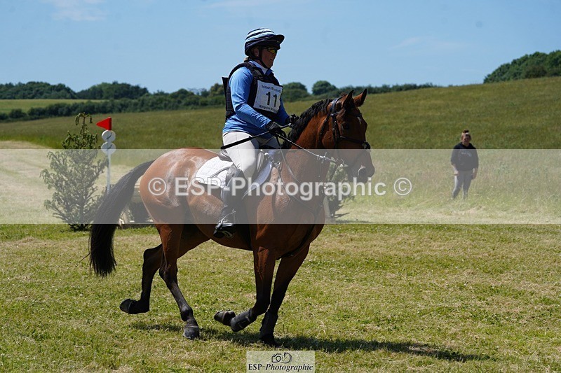 240629X-114606-1723 - 011-Katie_Ingram-HOLLYHATCH_HIGH_HOPES