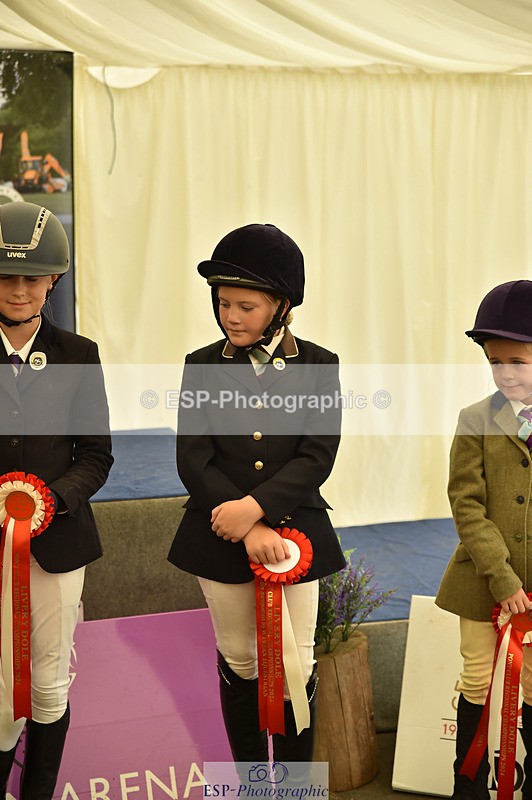 240824X-145206-30219 - D70 and 70cm SJ Presentations