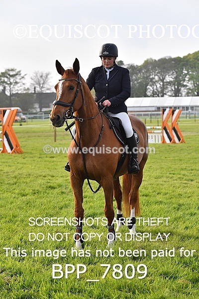 BPP_7809 - CLASS 6 Nisbets Fresh From The Farm & The Golf Inn 1.00m Amateur Championship