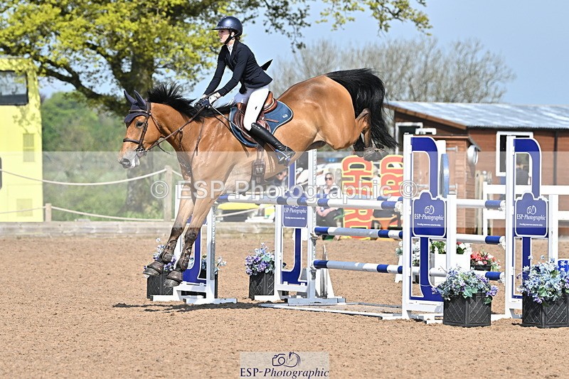 240509A-103728-00934 - Cls 8 Foxhunter