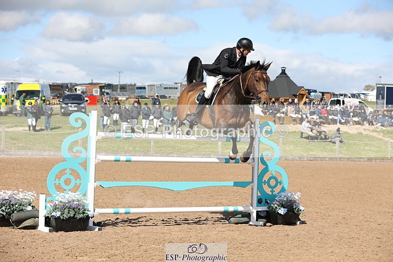 240419A-154349-08903 - Cls 10, 2 Star Big Tour 145cm  15.45 to 16.35 break