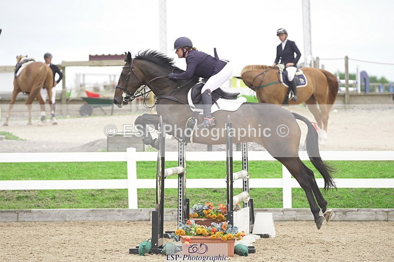 230810A-135130-02537 - Cls 4 1.05m Amateur Quali