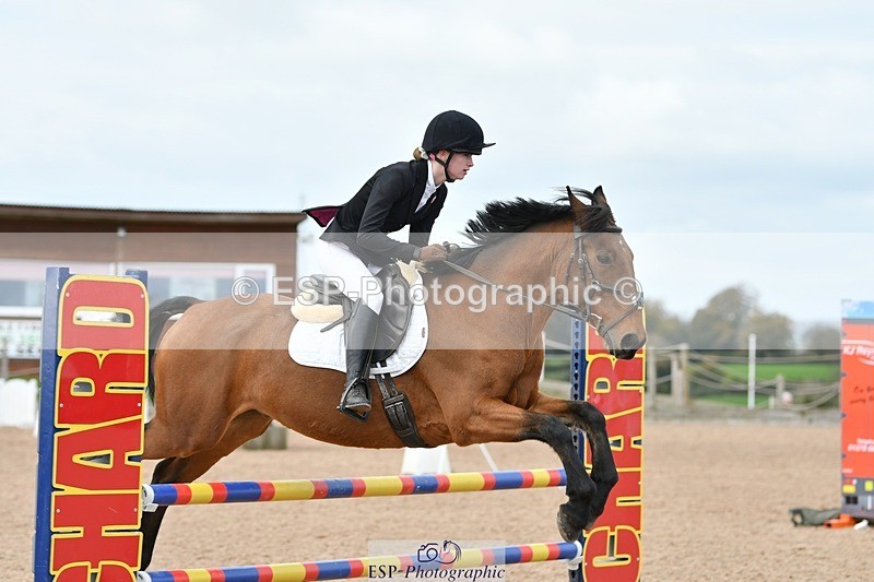 251026-115409-02677 - Cls 23+24 80cm Club and Schools