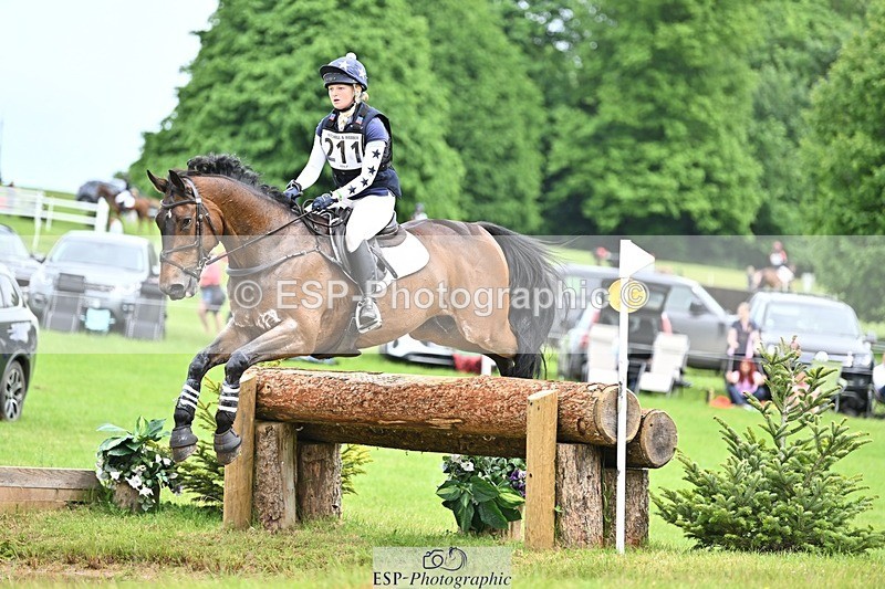 240525-150144-16145 - 211-THE_CLASSIC_COMPOSER-Rosie_Ringer