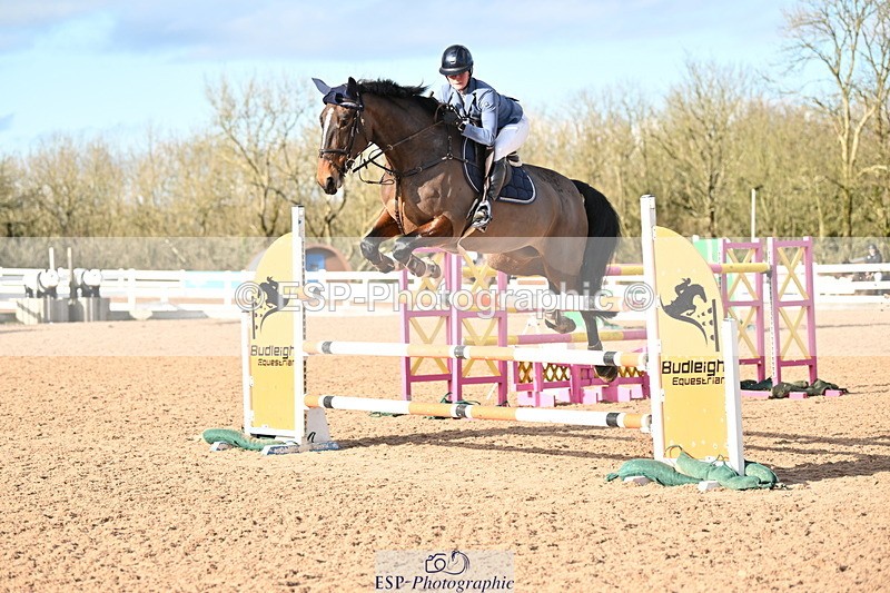 240224A-152928-04142 - Cls 15 Foxhunter and 1.20m Open