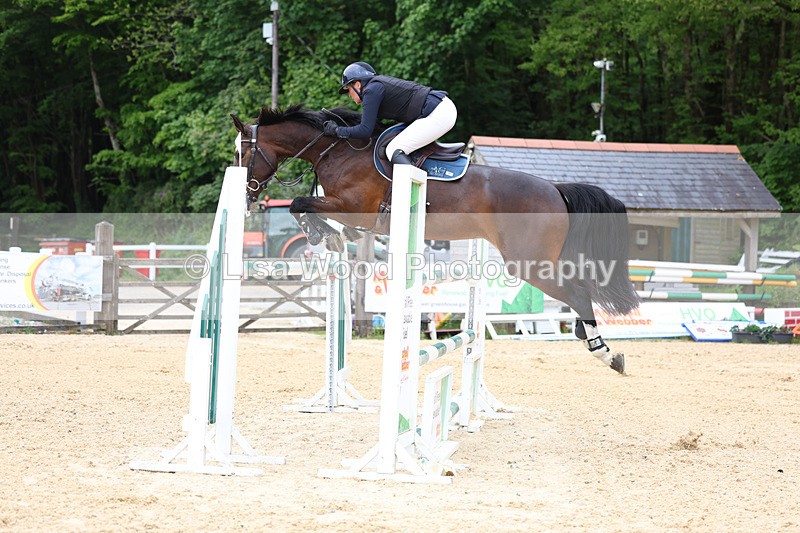 3E7A9601 - Class 9: Senior Foxhunter/1.20 open