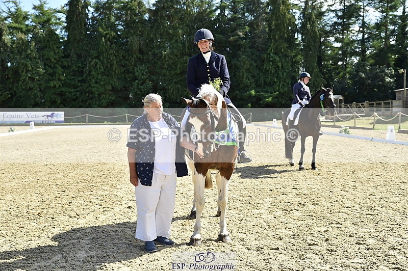 250720A-163904-12504 - Sunday Presentations