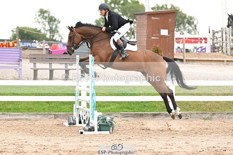 250727-101726-09258 - Cls 32 Discovery and 1m