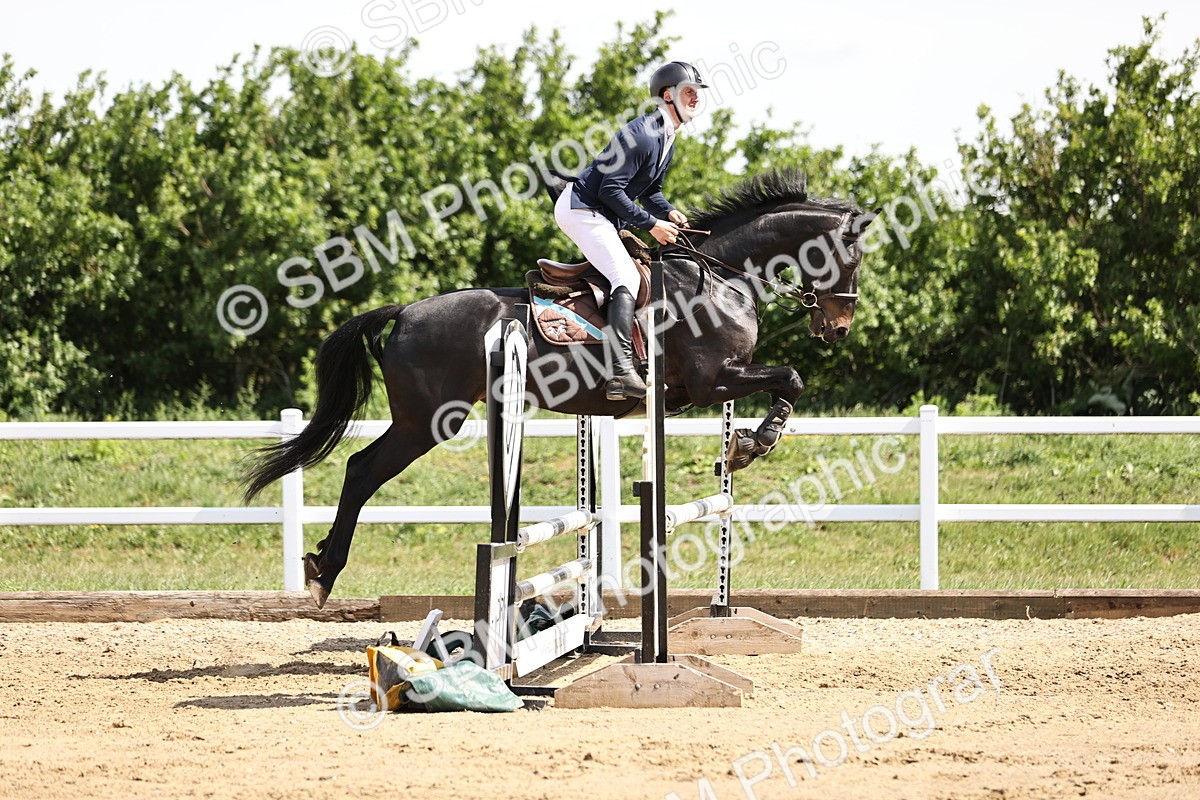 SBM_002110 - Class 9 - Senior British Novice - 90cm